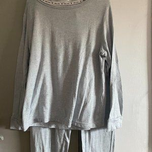Matching grey pajama/lounge set. Size M